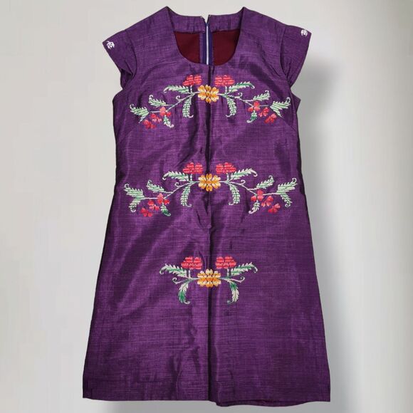 Vintage 60s Embroidered Sharkskin Shift Dress Size L Cap Sleeve Purple Mexican - Picture 2 of 16